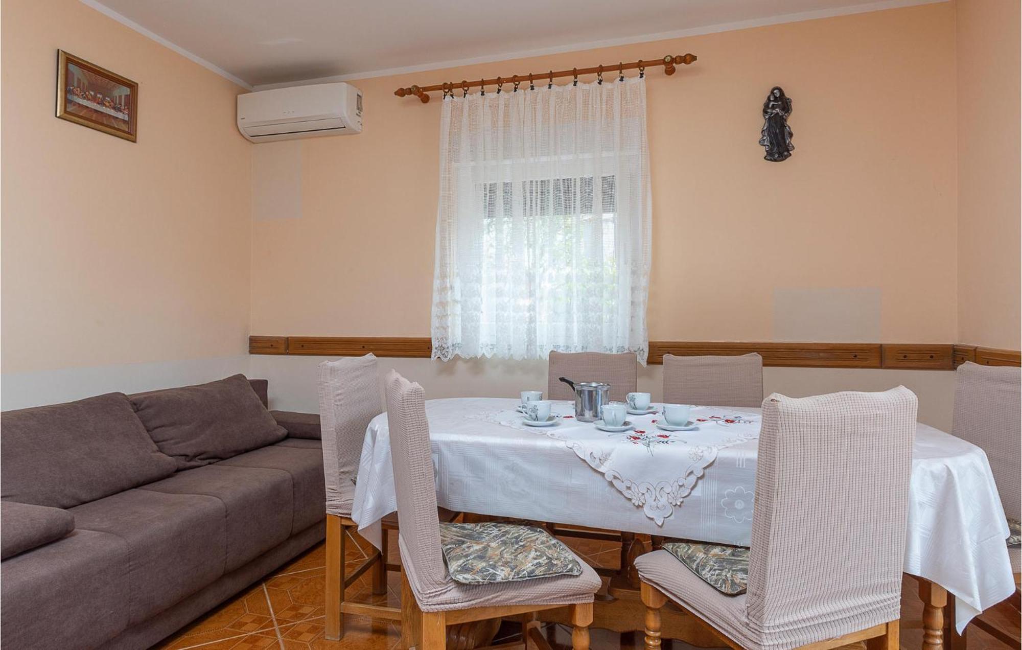 ברבריגה 1 Bedroom Nice Apartment In Betiga מראה חיצוני תמונה